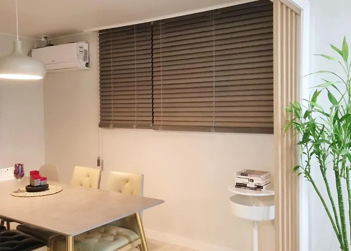 Apartment The Hari House-familly Near Jamsil Station Lotte World