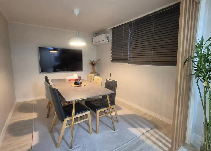 Apartment The Hari House-familly Near Jamsil Station Lotte World Seoul