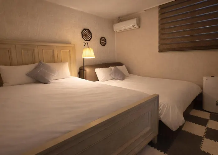The Hari House-familly Near Jamsil Station Lotte World Apartment Seoul