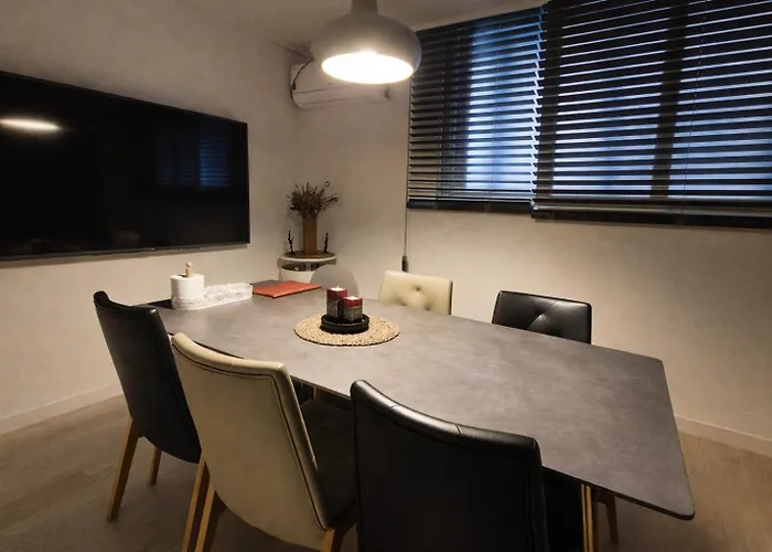 Apartment The Hari House-familly Near Jamsil Station Lotte World