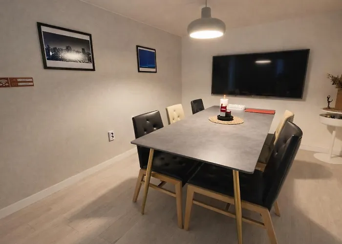 The Hari House-familly Near Jamsil Station Lotte World Apartment Seoul